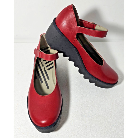FLY London Leather Closed Toe Ankle Strap Shoes Red VILY161FLY Sz 42 US 11 - Picture 1 of 12
